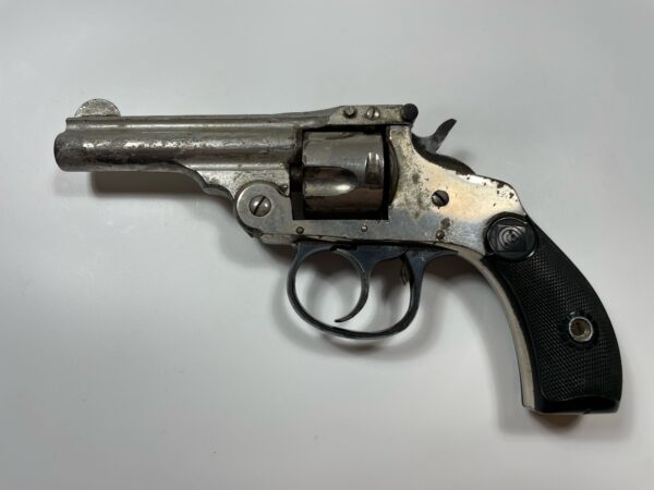 H&R .32 - Image 2